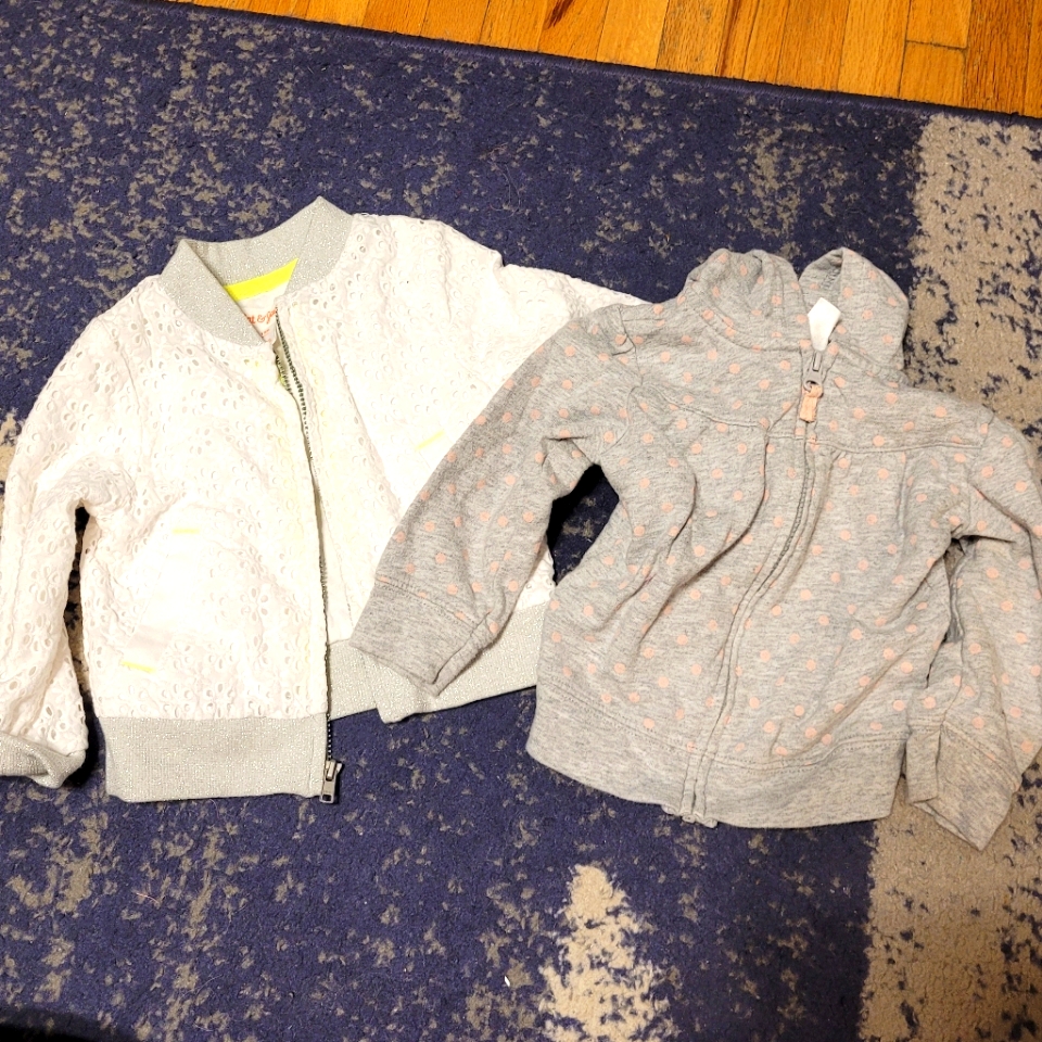 Jacket Sweatshirt Bundle
